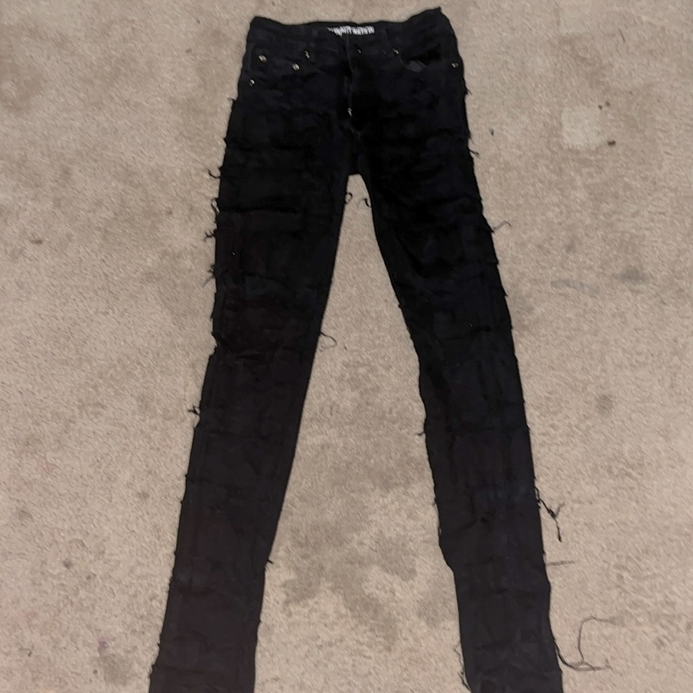 They're not very long, but they're a little too tight for me Worn 2 times btw